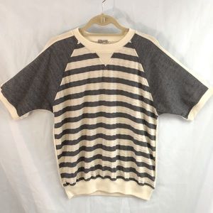 An Alexxus Exclusive Men’s Pullover Shirt with Banded arms and waist size Large